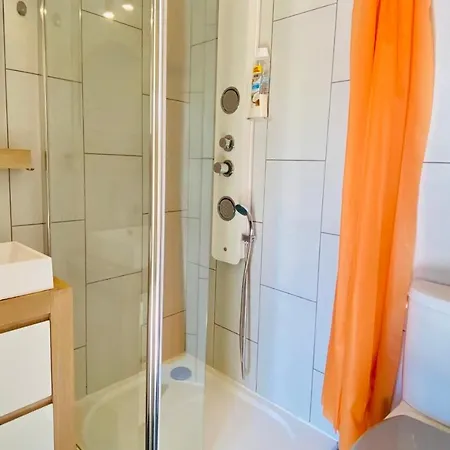 Studios Cenac Riviera No 6 - Lascaris Holiday home